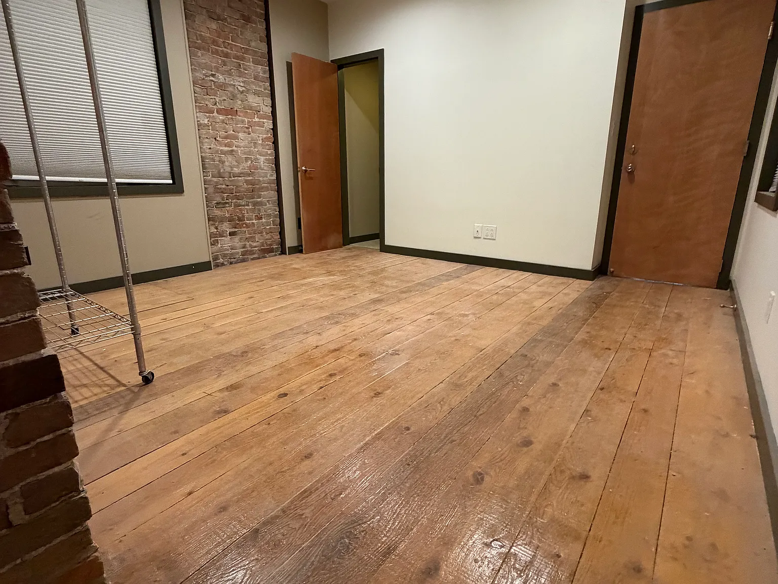 1 bed, 800 sqft, $1,200 — Photo 4