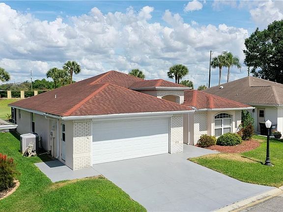 2nd image of 572 Teesdale Dr