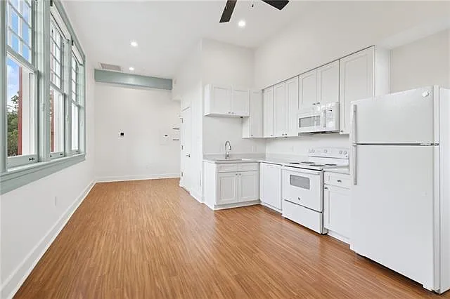 1 bed, 1.0 bath, 486 sqft, $1,015 — Photo 3