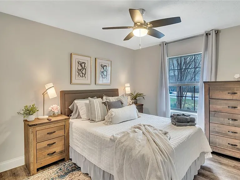 Creek Mill Dr NW — Photo 18
