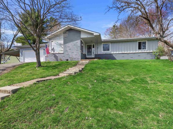 1010 Gilbert St, Wausau, WI 54403