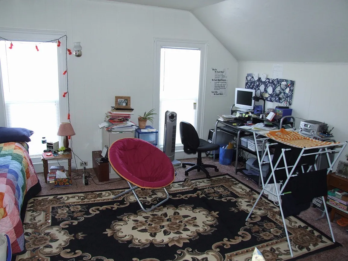 Studio, 400 sqft, $545 — Photo 3