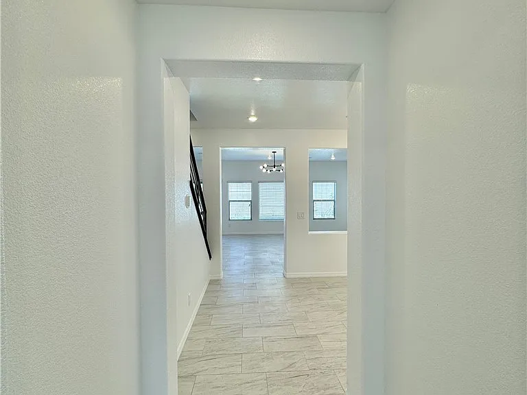 5772 Yellow House St — Photo 11