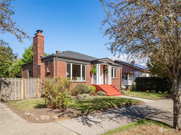 2016 NW 73rd Street, Seattle, WA 98117