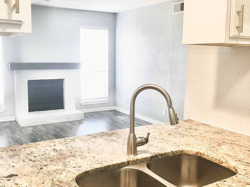 7621 McCallum Blvd #304A