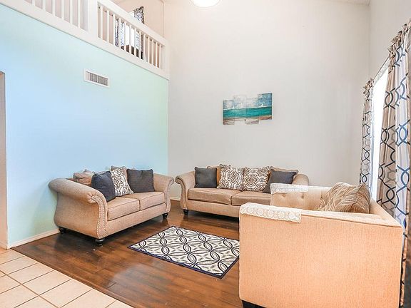 2nd image of 10745 Pleasant Sand Dr