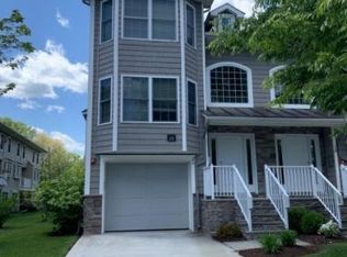 20 Hale St, Cranford, NJ 07016