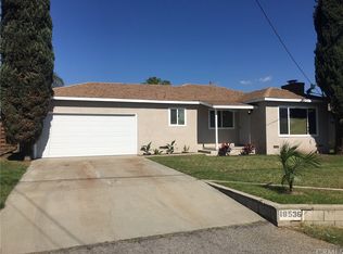 18536 Grove Pl, Bloomington, CA 92316