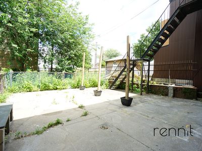 6085 54th St, Maspeth, NY, 11378
