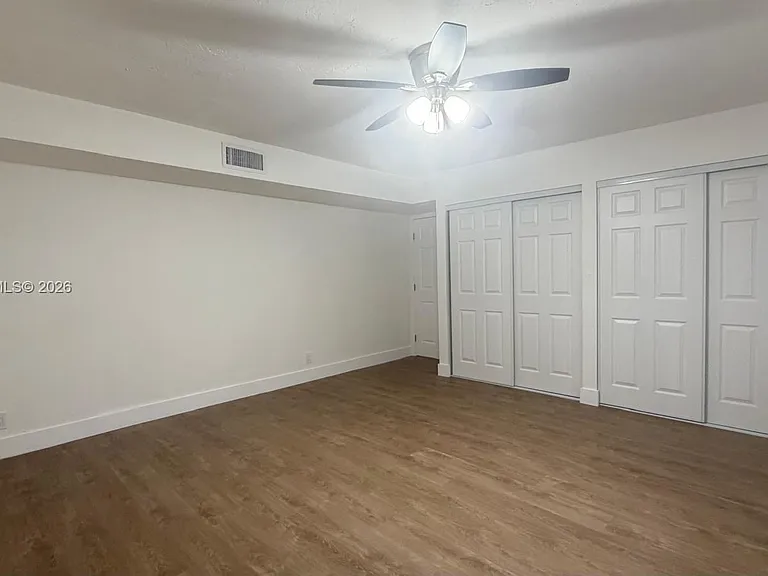 2580 NW 62nd Ave — Photo 10