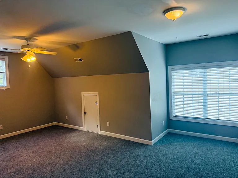 1206 Grayscroft Dr — Photo 18