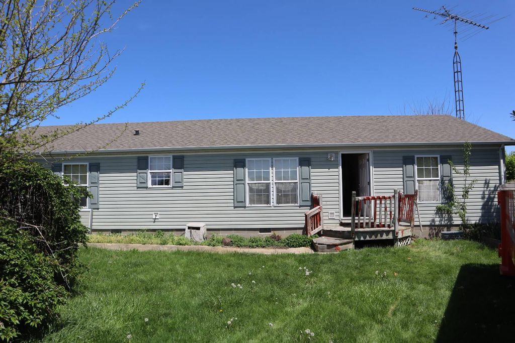 Real estate listing image