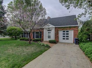 3125 Oxford Rd, Madison, WI 53705