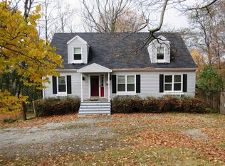 108 Crescent Rd, Millbrook, NY 12545