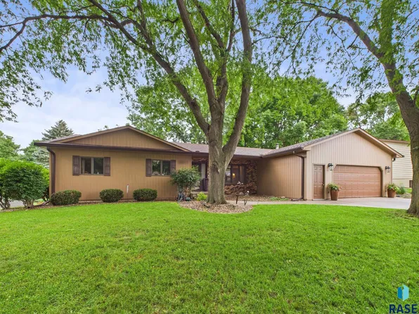 3617 S Spencer Blvd, Sioux Falls, SD 57103