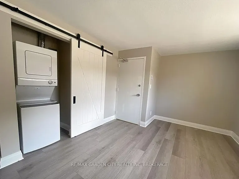 15 John St #1 — Photo 14