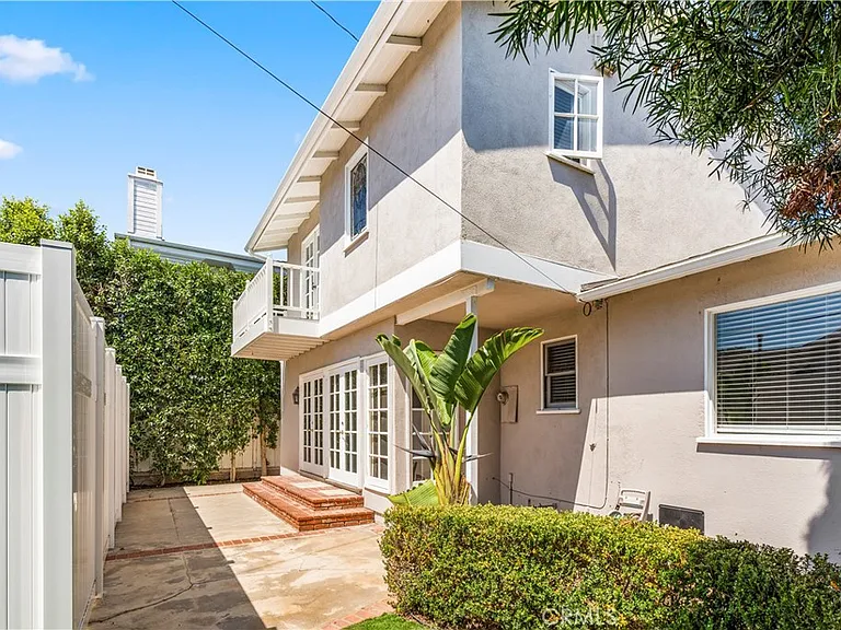 508 Redlands Ave — Photo 25
