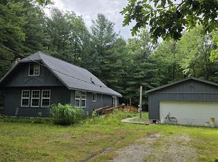 1041 Wolf Lake Dr, Baldwin, MI 49304