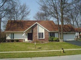 2429 Notting Hill Rd, Toledo, OH 43617