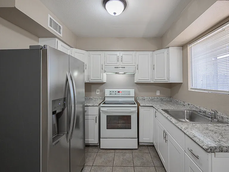 1915 N 26th Place, Phoenix Az — Photo 58