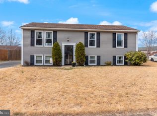 21 Donaldson Dr, Newark, DE 19713