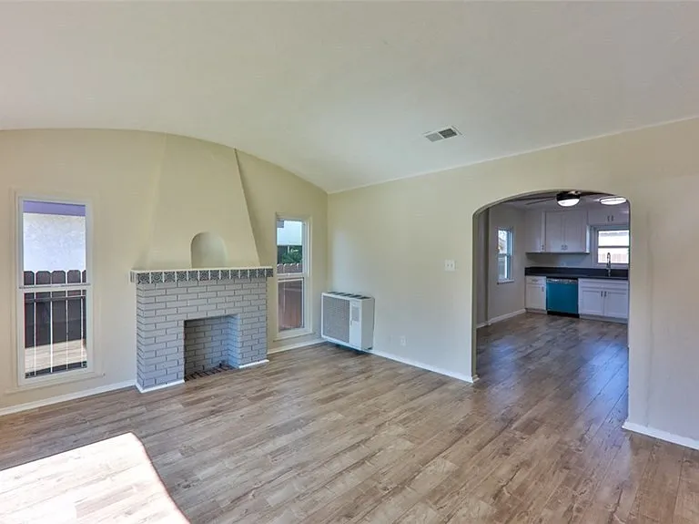 5828 Lime Ave #1 — Photo 8
