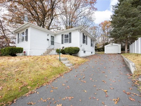 65 Oliver Avenue, Waterbury, CT 06705