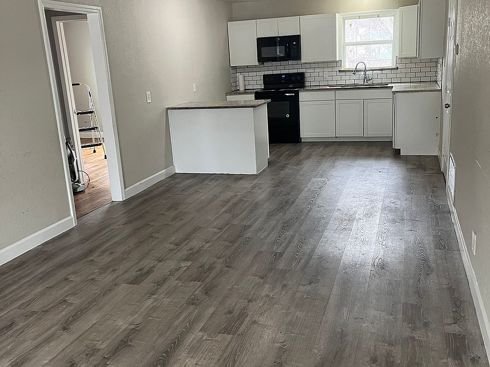 1st image of 3235 Bewley St #1