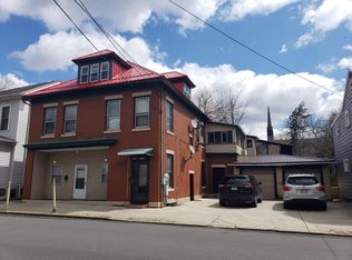 512 7th St, Huntingdon, PA 16652