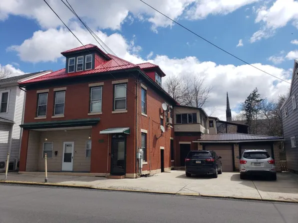 512 7th St, Huntingdon, PA 16652