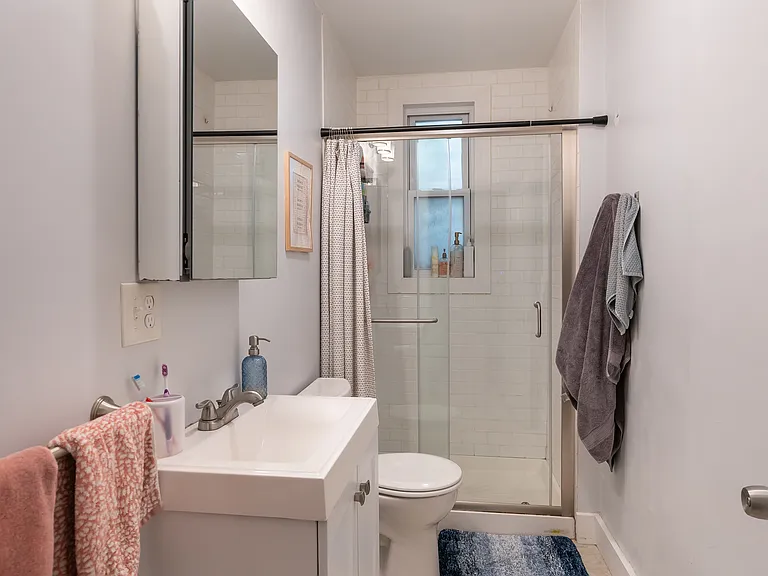 86 Brook St #1 — Photo 16