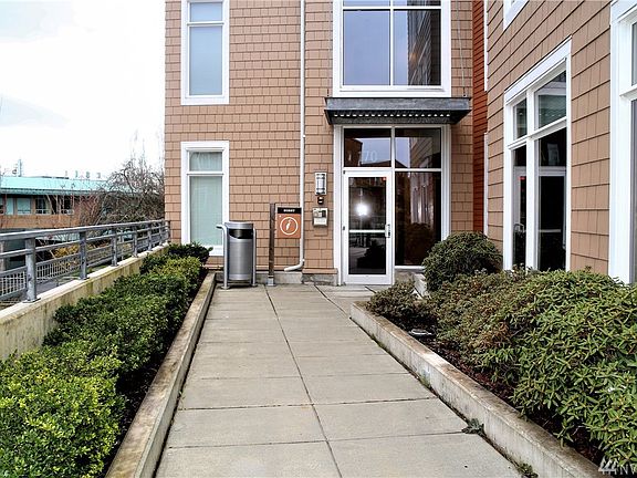 2nd image of 170 Harbor Square Loop NE Unit A104