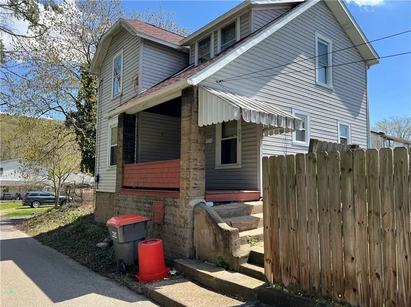 219 18th St, Beaver Falls, PA 15010