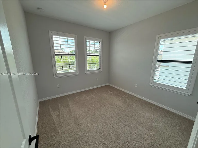 8112 NW 78th St — Photo 22