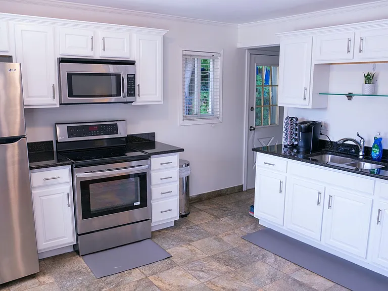 1205 E Forteen Mile Rd — Photo 11