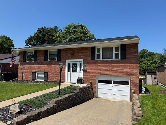 2nd image of 2415 Edgewood Dr