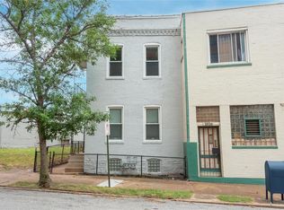 2620 Sidney St, Saint Louis, MO 63104