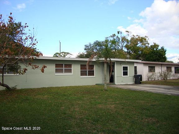 2nd image of 206 Ojibway Ave