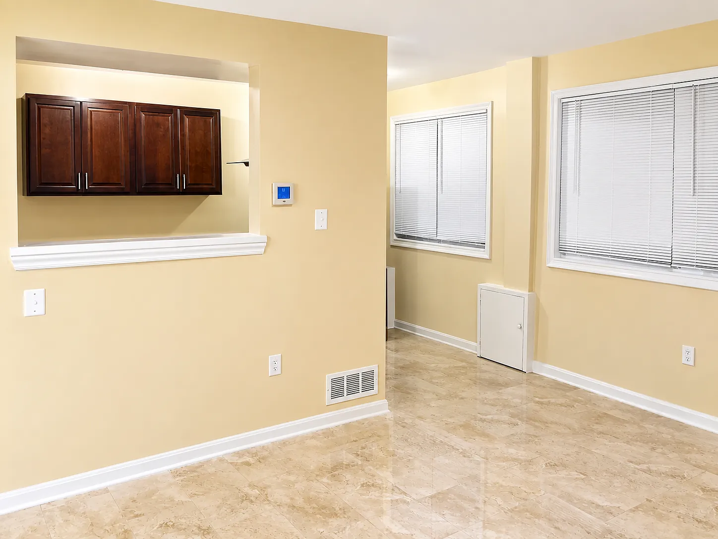 2 bed, 700 sqft, $1,899 — Photo 4