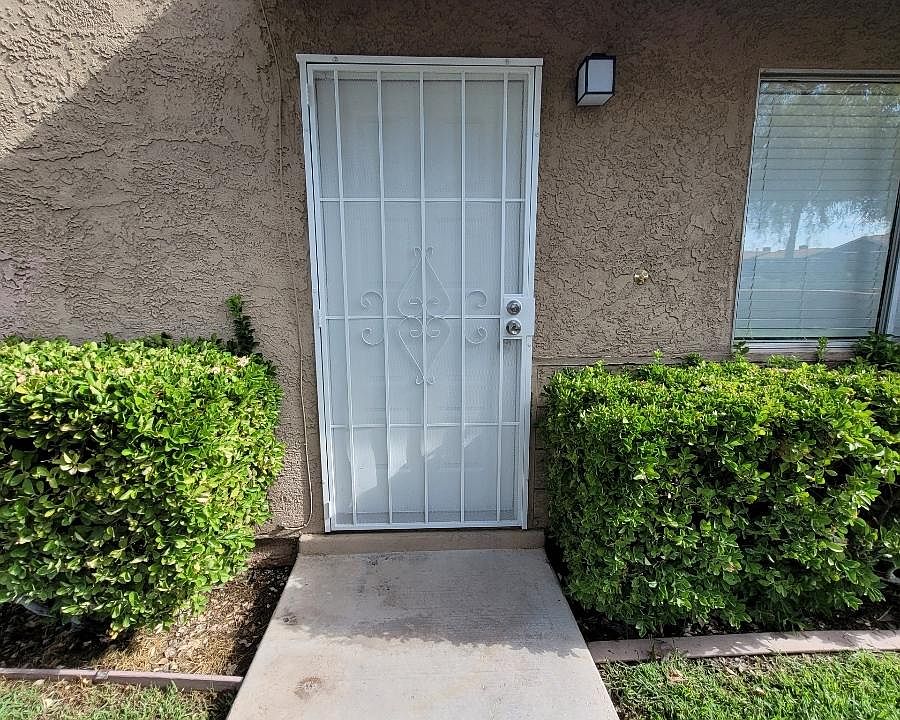 1st image of 4296 Rollingstone Dr
