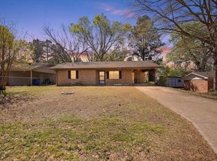 14596 Tucker St N, Lindale, TX 75771