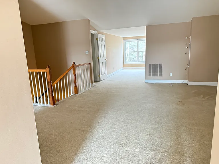 2745 Whittleby Ct — Photo 40