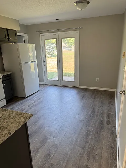 2 bed, $1,175 — Photo 4