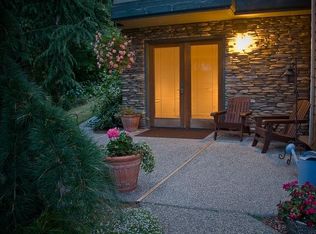 617 View Ridge Dr #B, Everett, WA 98203