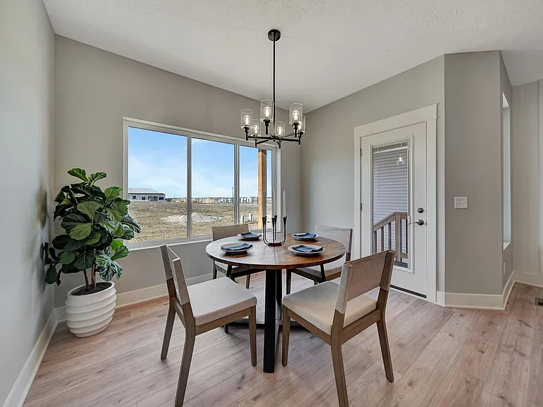 8615 Highview Cir — Photo 5