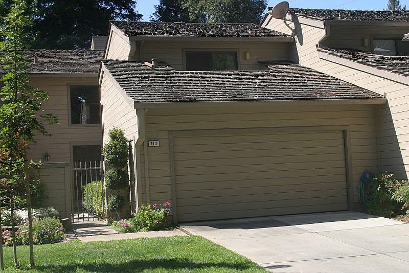 1st image of 110 Greenfield Pl