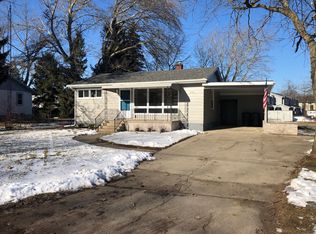 618 15th Pl, Kenosha, WI 53140