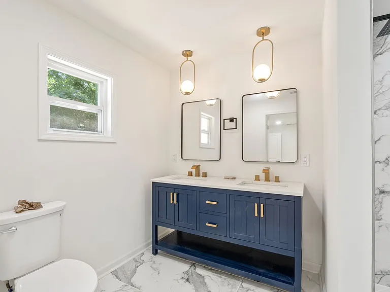 149 Edwards St NW — Photo 18