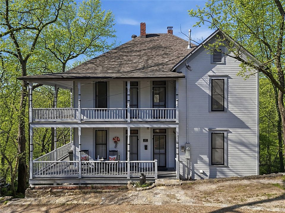 1st image of 17 Hilton St