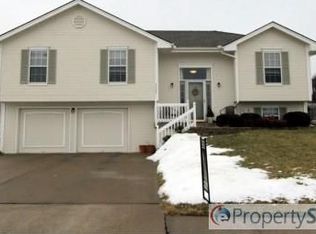 7323 N Crystal Ave, Kansas City, MO 64119
